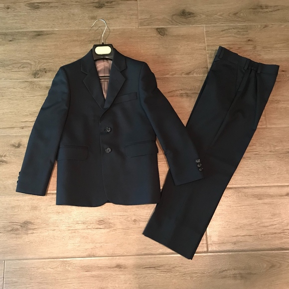 Michael Kors Other - Boys Michael Kors Suit size 7